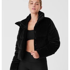 Alo ribbed velur black puffer XS